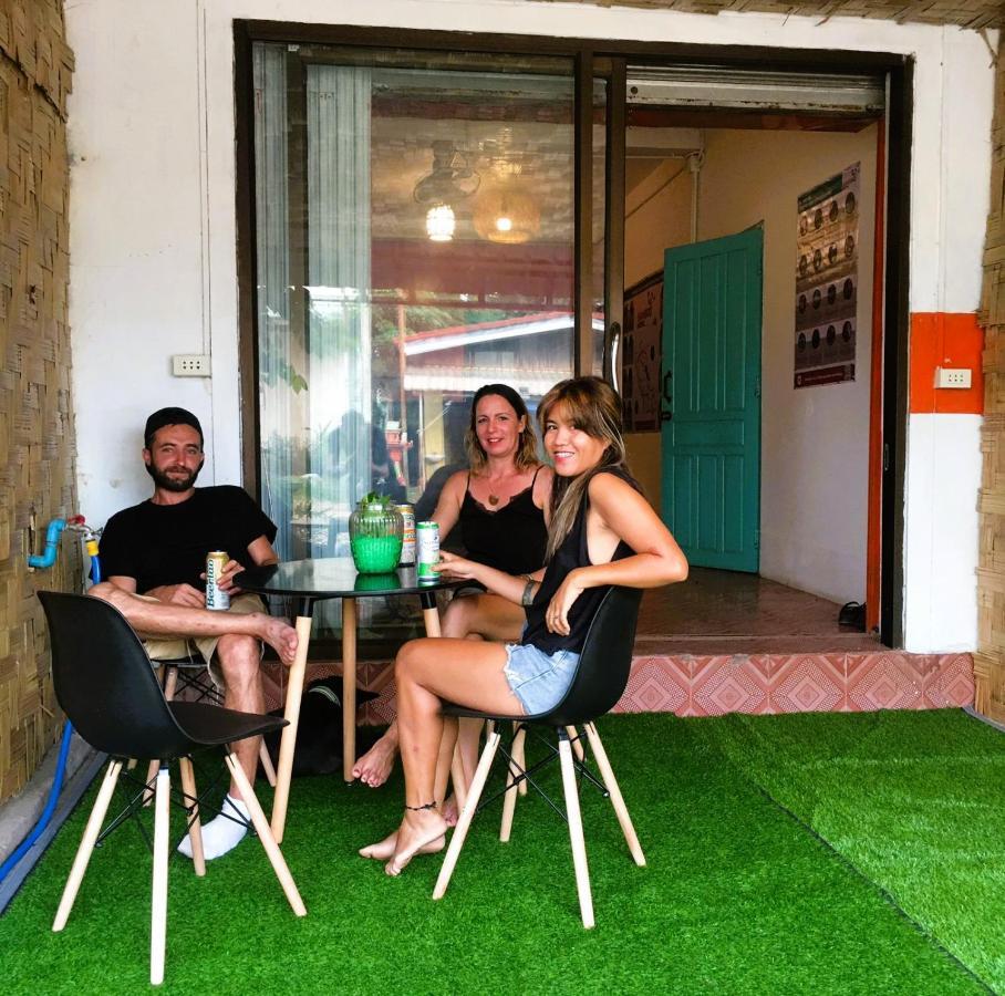 Bamboo Hostel Thakhek Εξωτερικό φωτογραφία